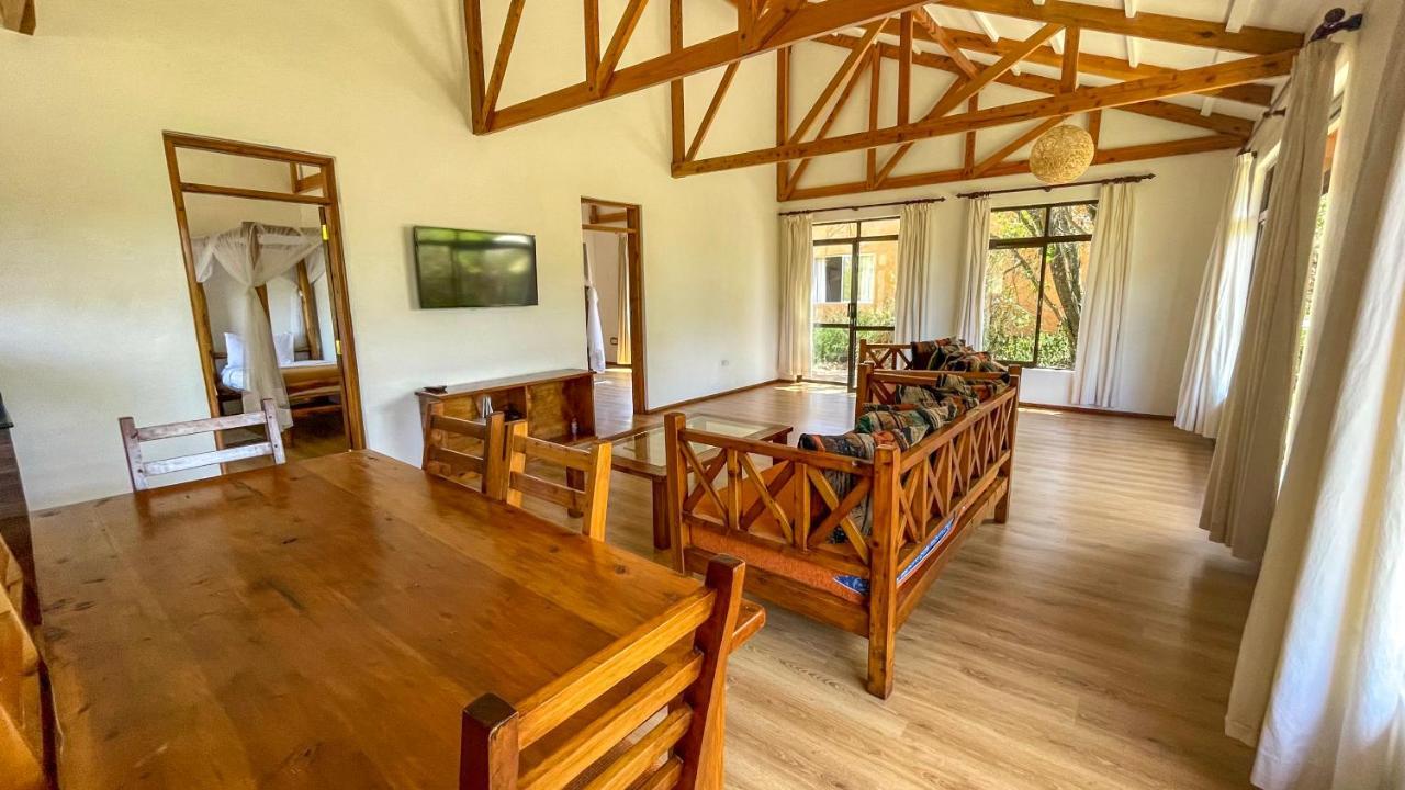 Вилла The Senna House Накуру Экстерьер фото